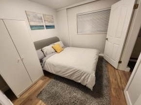 Charming East Van Hideaway - Near SkyTrain